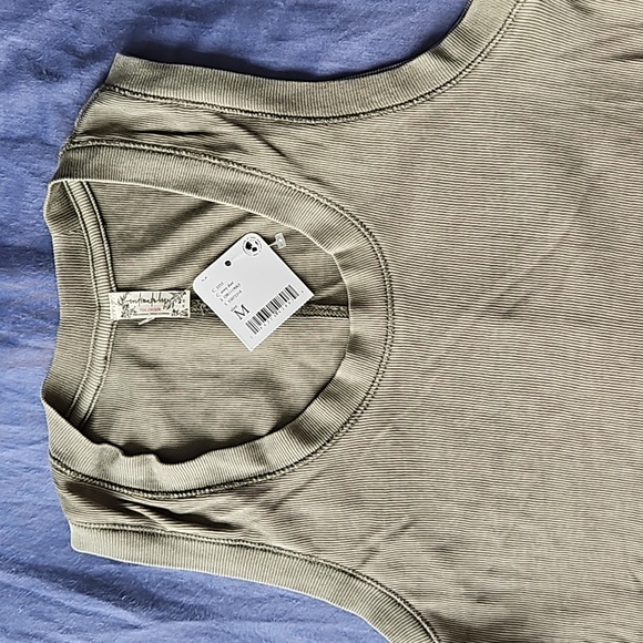 Free People U Neck Tank Army Dust Size M - Picture 4 of 8